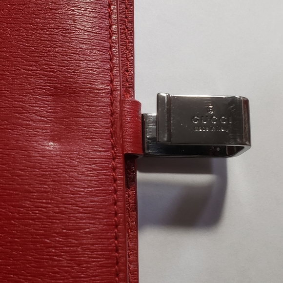 C8,021 Gucci Red Leather Address Book, Planner - Picture 6 of 11
